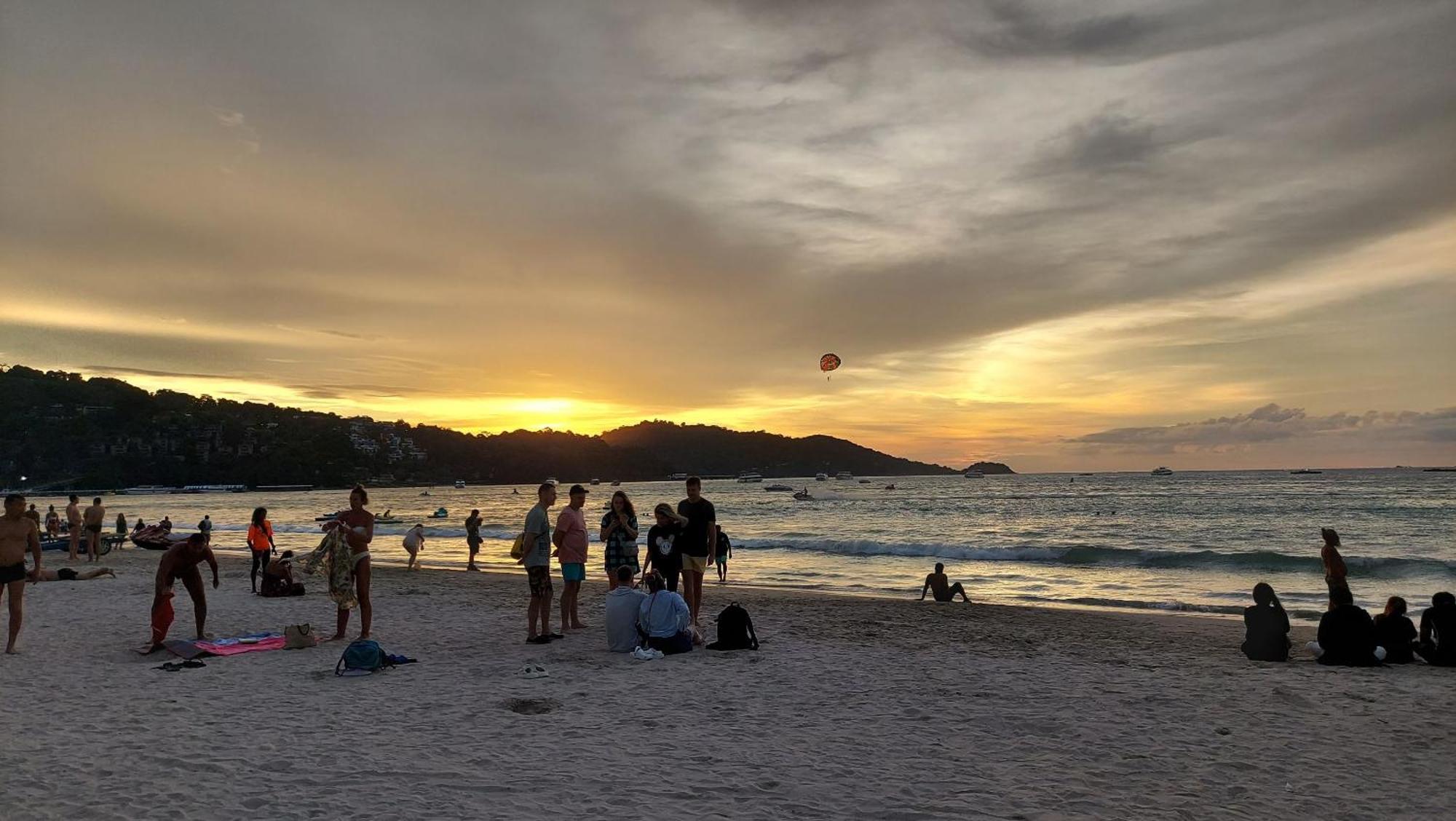 Sawasdee Apartment Patong Kültér fotó