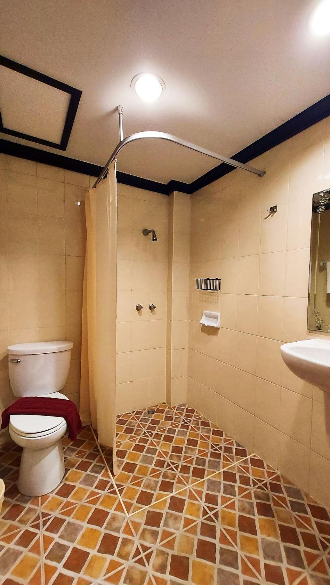 Sawasdee Apartment Patong Kültér fotó
