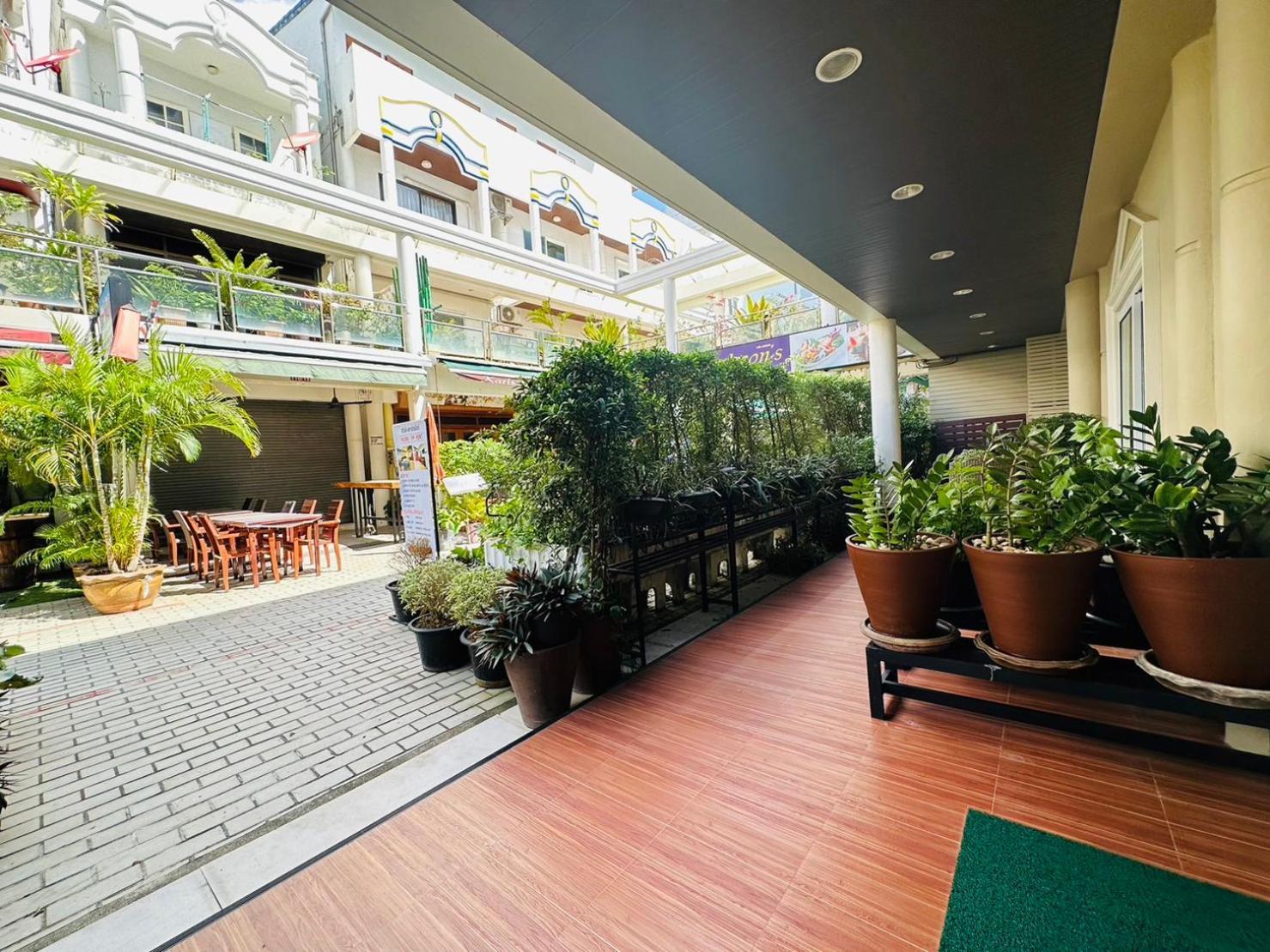Sawasdee Apartment Patong Kültér fotó